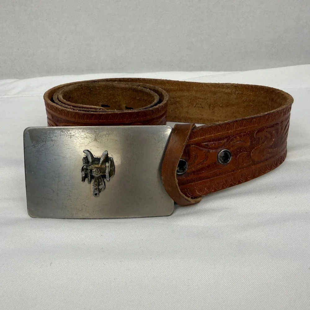 Vintage Western Tooled Brown Leather Belt Saddle Trophy Buckle Made in USA 32in